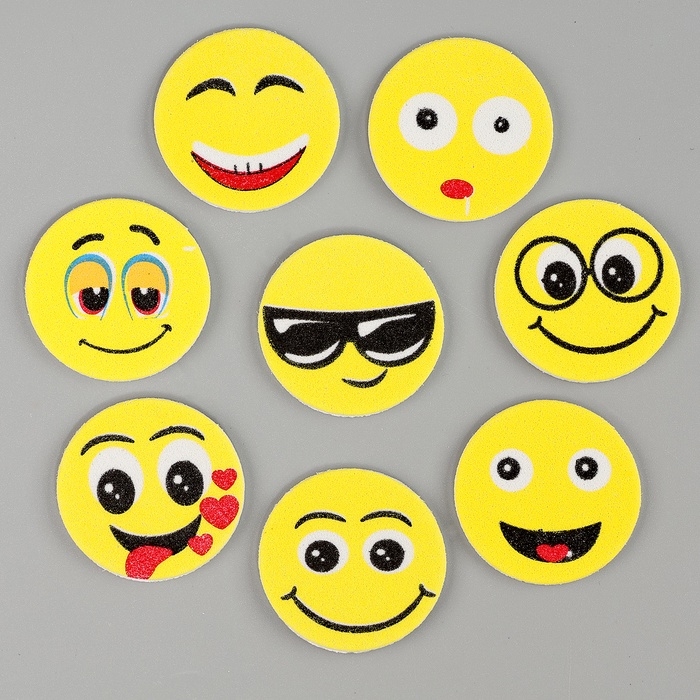 Набор фигурок из EVA на клеевой основе Набор фигурок из EVA на клеевой основе "Смайлы", 8 шт МИКС