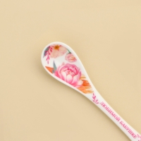 Ложка сувенирная &laquo;Заботливой бабушке&raquo;, керамика, 2,5 х 12,5 см.