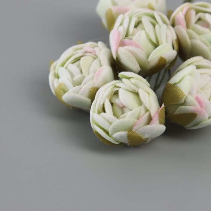 Декор для творчества Декор для творчества "Пионы" бело-зелёные (1 набор=1 букет) в букете 6 шт 2,5х10,5 см