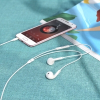 Наушники Hoco M1 Max, проводные, вкладыши, микрофон, 1.2 м, белые Наушники Hoco M1 Max, проводные, вкладыши, микрофон, 1.2 м, белые