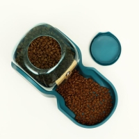 Автокормушка "Пижон Premium",  контейнер 3,5 л, зелёная