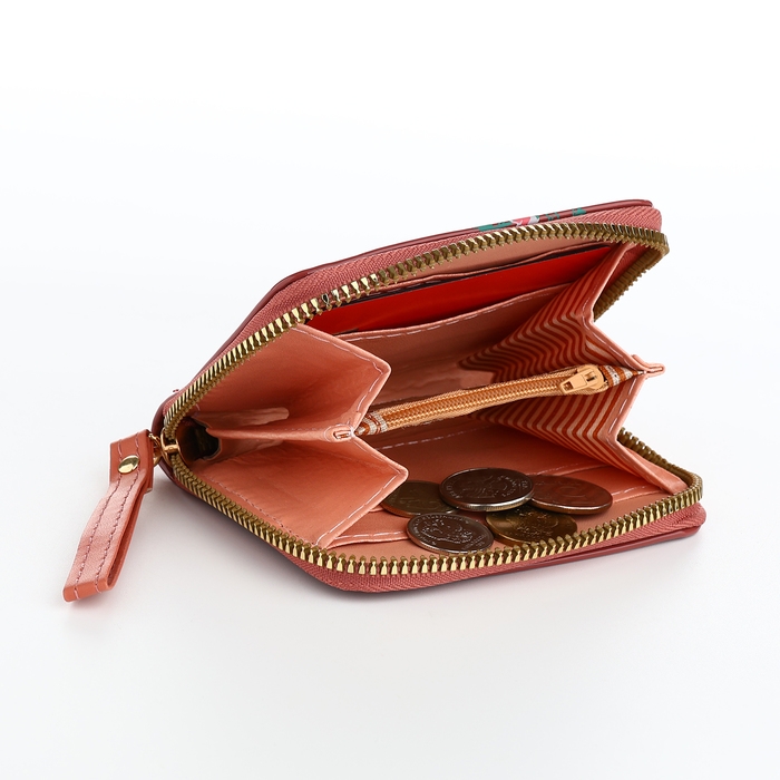 Кошелёк женский на молнии, лакированный, цвет коричневый Кошелёк женский на молнии, лакированный, цвет коричневый