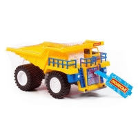 Карьерный самосвал БелАЗ, в сетке