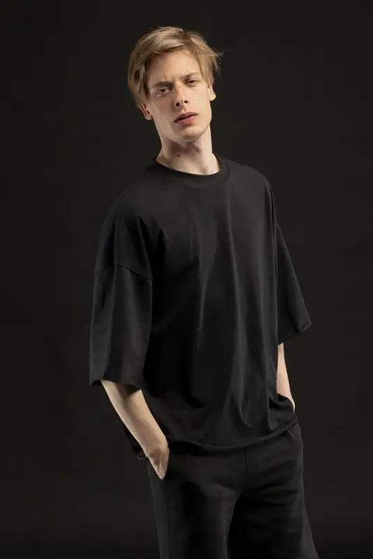 Футболка унисекс T1, черная, размер XS/S