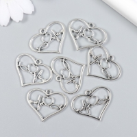 Декор для творчества металл "Сердечко с кардиограммой" набор 7 шт серебро 3х2,4 см Декор для творчества металл "Сердечко с кардиограммой" набор 7 шт серебро 3х2,4 см