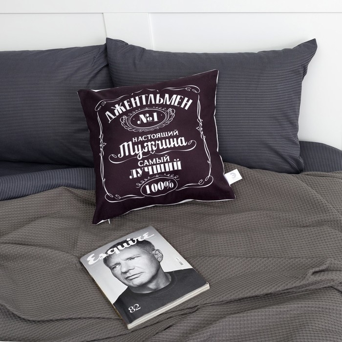 Подушка декоративная Подушка декоративная "Этель" Джентльмен 40 х 40 см, велюр, 100 % п/э