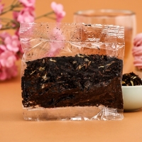 Чай чёрный "Лучшему врачу", со вкусом мандарина, 30 гр Чай чёрный "Лучшему врачу", со вкусом мандарина, 30 гр