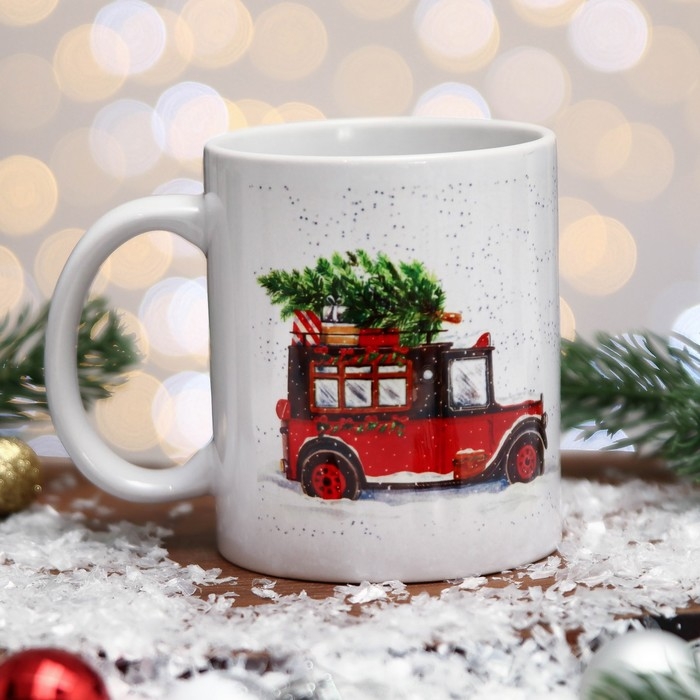 Кружка &laquo;Время творить чудеса&raquo; машина, елка, 320 мл