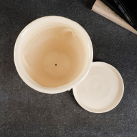 Набор горшков 3шт. "Уют" белый: 10л, 3,2л, 1л Набор горшков 3шт. "Уют" белый: 10л, 3,2л, 1л