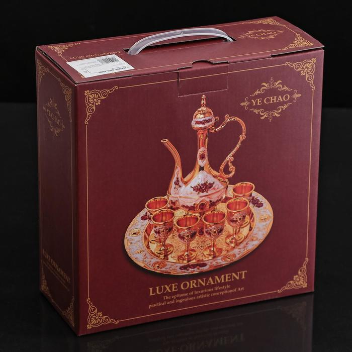 Набор сервировочный «Роскошь. Золото», 8 предметов: кувшин 250 мл, 6 рюмок, 20 мл, поднос, цвет золотой Набор сервировочный «Роскошь. Золото», 8 предметов: кувшин 250 мл, 6 рюмок, 20 мл, поднос, цвет золотой