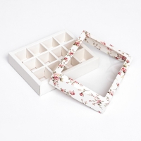 Коробка для 12 конфет "Цветы" 19 х 15 х 3,6 см. Кондитерская упаковка