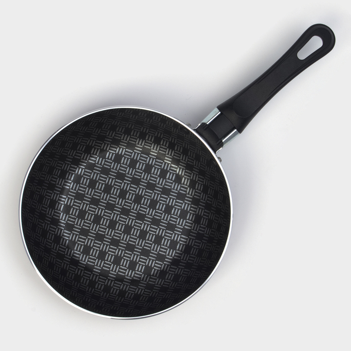 Сковорода &laquo;Хозяюшка&raquo;, d=16 см, пластиковая ручка, антипригарное покрытие, цвет бордовый