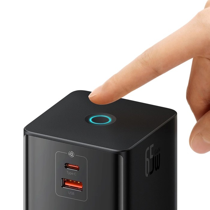 Зарядная станция Baseus PowerCombo, GAC+2U+2C 65W + Type-C-Type-C, PD, 65W, 1.5 м, чёрная Зарядная станция Baseus PowerCombo, GAC+2U+2C 65W + Type-C-Type-C, PD, 65W, 1.5 м, чёрная