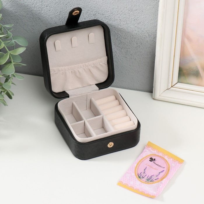 Шкатулка текстиль для украшений Шкатулка текстиль для украшений "Перелив с украшением" чёрная 10х10х6 см