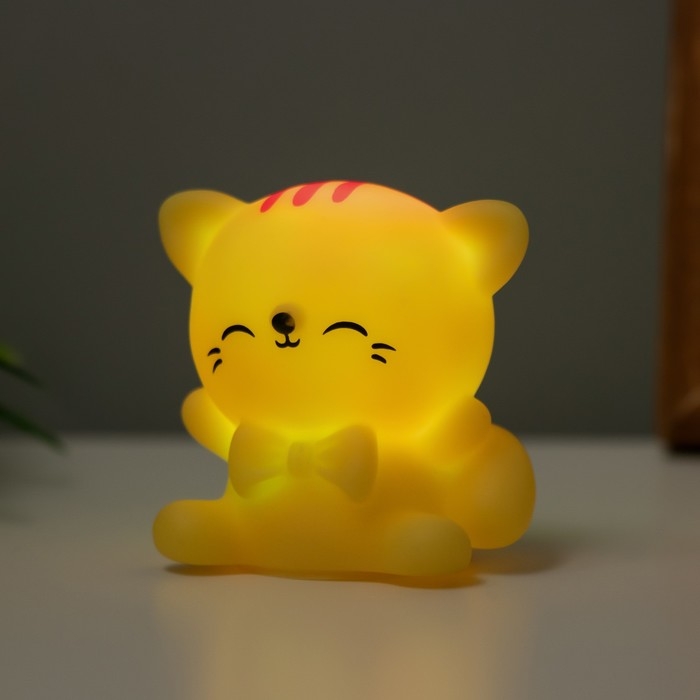 Ночник "Счастливый кот" 2Вт LED LR44 желтый 3,5х4х4см