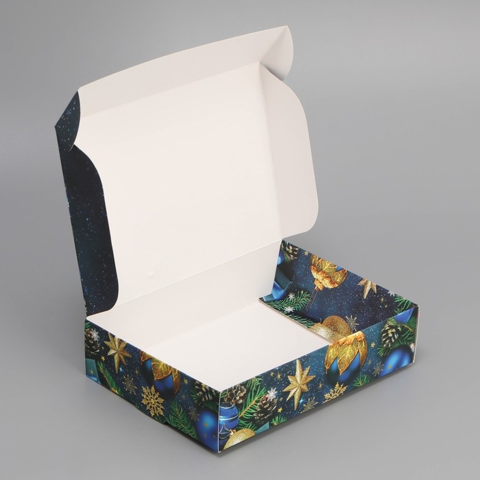 Коробка подарочная новогодняя складная &laquo;Новогодние игрушки&raquo;, 21 х 15 х 5 см, Новый год