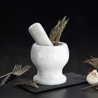 Ступка с толкушкой Magistro &laquo;Мрамор&raquo;, натуральный камень, цвет белый