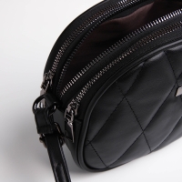 Сумка женская кросс-боди на молнии, цвет чёрный Сумка женская кросс-боди на молнии, цвет чёрный