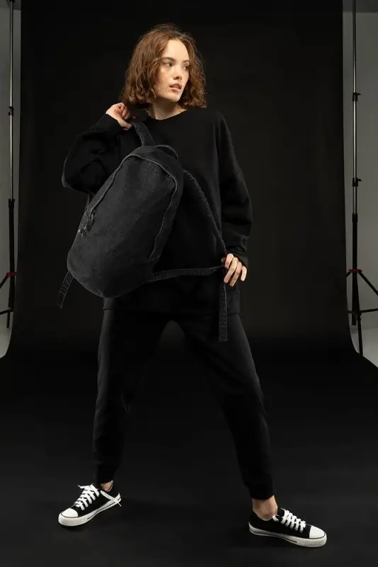 Рюкзак B6, черный Рюкзак B6, черный