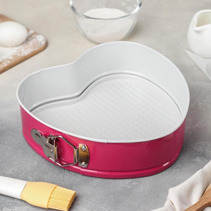 Набор форм для выпечки Доляна «Флёри. Круг», 3 предмета: d=18/23/26 см, съёмное дно, с керамическим покрытием, цвет МИКС Набор форм для выпечки Доляна «Флёри. Круг», 3 предмета: d=18/23/26 см, съёмное дно, с керамическим покрытием, цвет МИКС