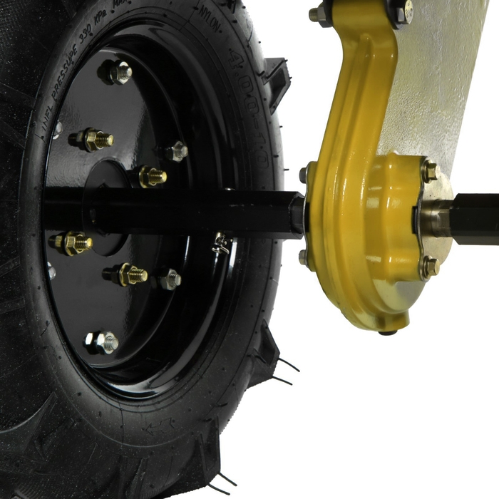 Мотоблок ТУНДРА, 7 л.с., чугунный редуктор, скорости 2/1, колеса 4.00-10 Мотоблок ТУНДРА, 7 л.с., чугунный редуктор, скорости 2/1, колеса 4.00-10", ручной старт