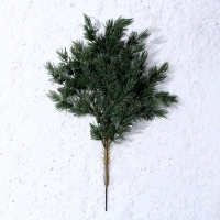 Декор &laquo;Ветвь очаровательной ели&raquo;