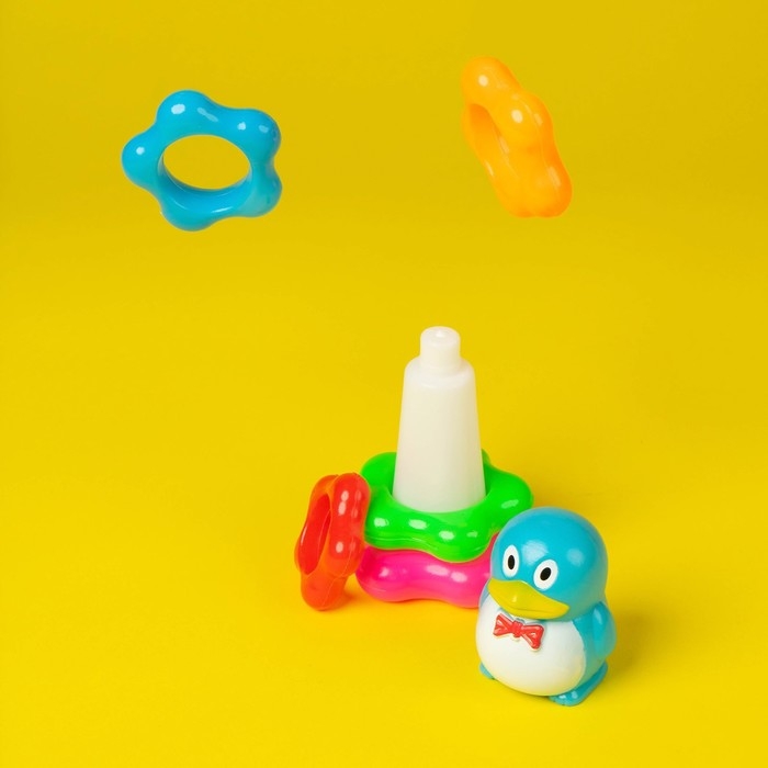 Пирамида &laquo;Пингвин на цветке&raquo;, 5 колец