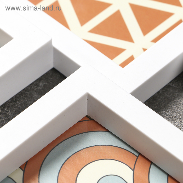 Фоторамка пластик на 8 фото 10х10, 10х15, 13х18 см Фоторамка пластик на 8 фото 10х10, 10х15, 13х18 см "&" белая 50,5х51,5х2 см