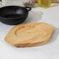 Сковорода &laquo;Вок&raquo;, 20,5&times;15,5&times;4 см, на деревянной подставке