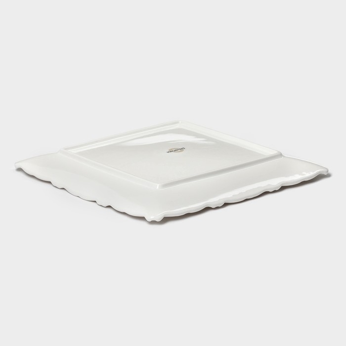 Тарелка фарфоровая пирожковая Magistro Kingdom, 21&times;2,1 см