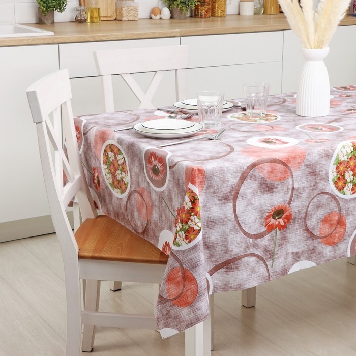 Клеёнка на стол Доляна &laquo;Цветы&raquo;, на нетканой основе, ширина 137 см, толщина 0,2 мм, рулон 20 м