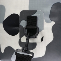 Гермомешок YUGANA, ПВХ, водонепроницаемый 30 литров, один ремень, камуфляж Гермомешок YUGANA, ПВХ, водонепроницаемый 30 литров, один ремень, камуфляж