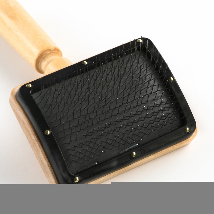 Щётка - пуходёрка деревянная Щётка - пуходёрка деревянная "Премиум", основание 80 х 60 мм