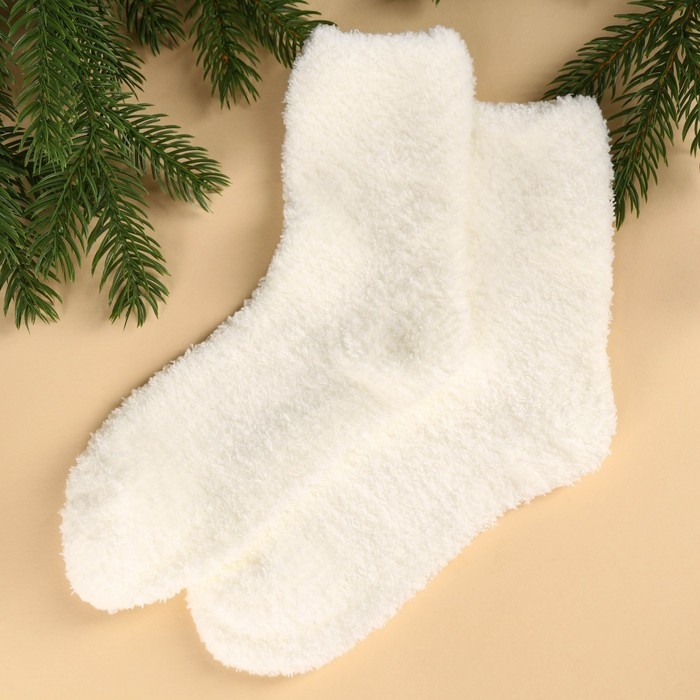 Подарочный набор &laquo;С новым годом&raquo;: чай, кружка, носки