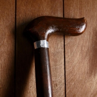 Трость дерево эвкалипт "Добро" 92х13х2,5 см Трость дерево эвкалипт "Добро" 92х13х2,5 см