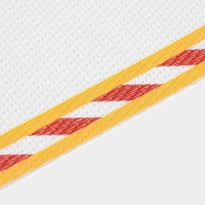 Дорожка новогодняя на стол Доляна &laquo;Парк аттракционов&raquo;, сервировочная, 180&times;30 см