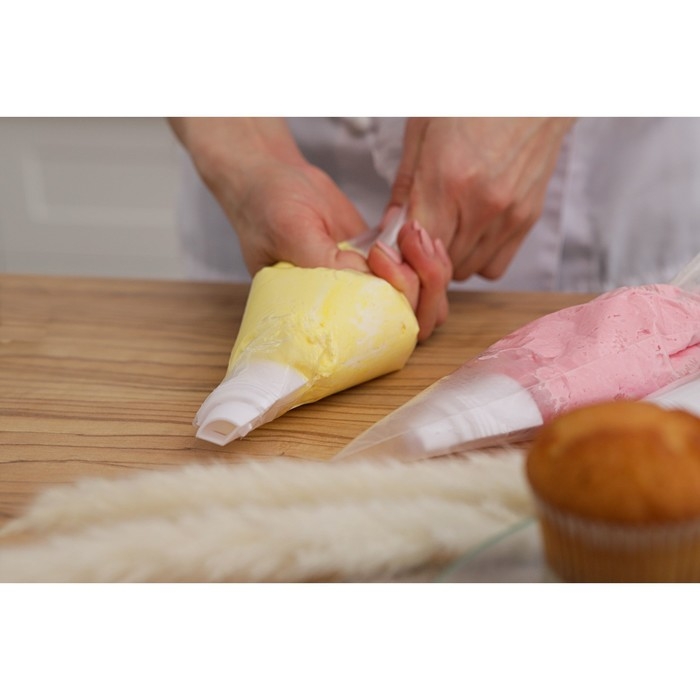 Набор кондитерский 12 предметов: 8 насадок d=3,7 см, адаптер d=4 см, 3 мешка 22×32 см, насадки МИКС Набор кондитерский 12 предметов: 8 насадок d=3,7 см, адаптер d=4 см, 3 мешка 22×32 см, насадки МИКС