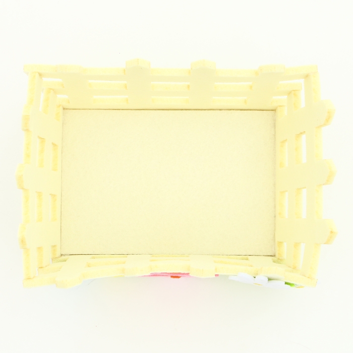 Пасхальный декор корзинка белого цвета Пасхальный декор корзинка белого цвета "Цыпленок" 10х16х9 см