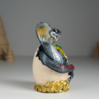 Копилка полистоун "Змея тёмная с подсолнухами и монетами" 7,2х6,5х11,2 см Копилка полистоун "Змея тёмная с подсолнухами и монетами" 7,2х6,5х11,2 см