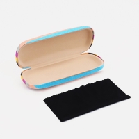 Футляр для очков на хлопушке, длина 16 см, цвет разноцветный/розовый Футляр для очков на хлопушке, длина 16 см, цвет разноцветный/розовый