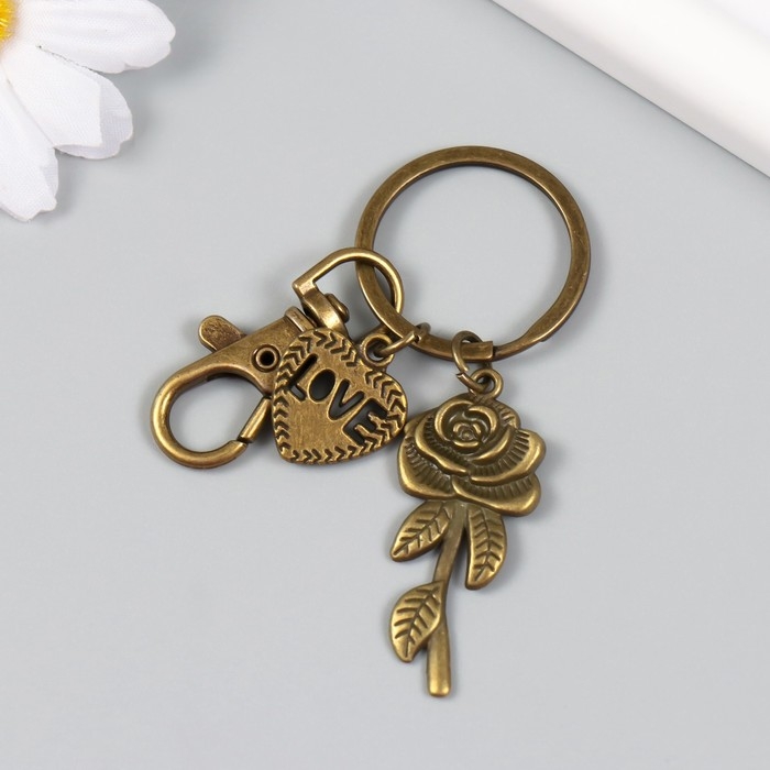 Брелок металл с карабином Брелок металл с карабином "Роза и сердце love" бронза 7,4 см