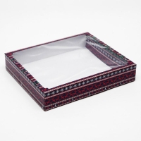 Новый год. Коробка сборная крышка-дно с окном, "Новогодний принт", 37 х 32 х 7 см.