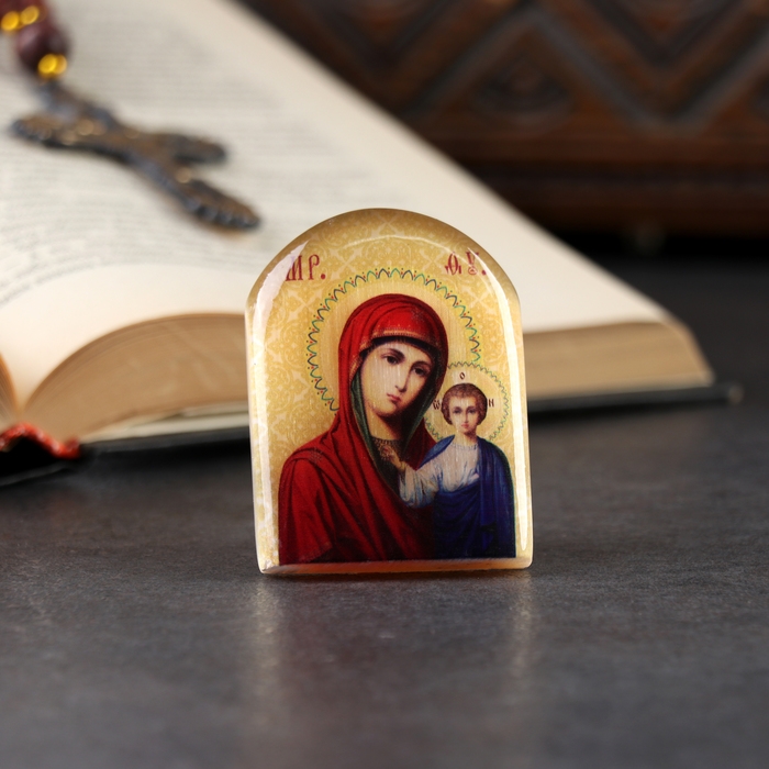 Икона Икона "Богоматерь Казанская", селенит