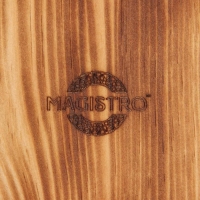 Доска деревянная разделочная, для подачи на ножках из натурального кедра Mаgistrо, 38×10,5×6,5 см, с ручкой, обожжённая Доска деревянная разделочная, для подачи на ножках из натурального кедра Mаgistrо, 38×10,5×6,5 см, с ручкой, обожжённая