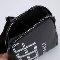 Сумка молодёжная через плечо KEEP distance, цвет чёрный Сумка молодёжная через плечо KEEP distance, цвет чёрный