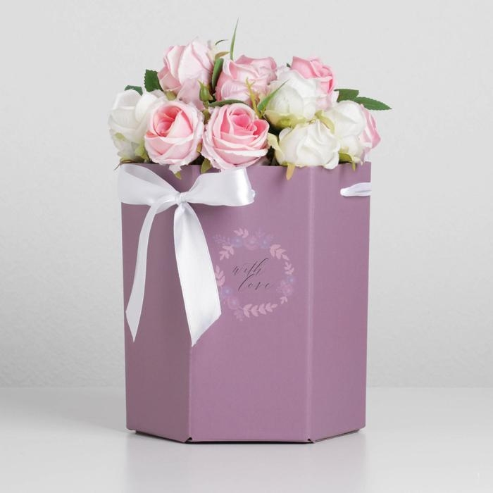 Коробка подарочная складная шестигранник «Сумеречная лаванда», 17 х 14,8 х 19,5 см Коробка подарочная складная шестигранник «Сумеречная лаванда», 17 х 14,8 х 19,5 см