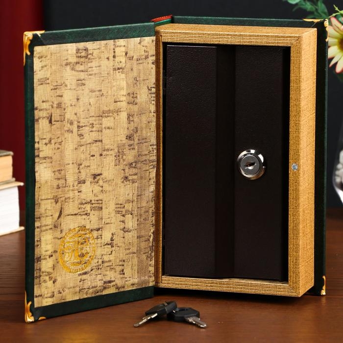 Сейф-книга дерево кожзам "А.С. Пушкин. Капитанская дочка" 21х13х5 см