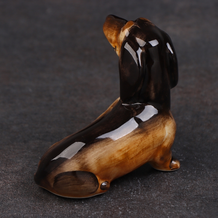 Статуэтка фарфоровая Статуэтка фарфоровая "Такса чёрная", 7 см, авторская роспись