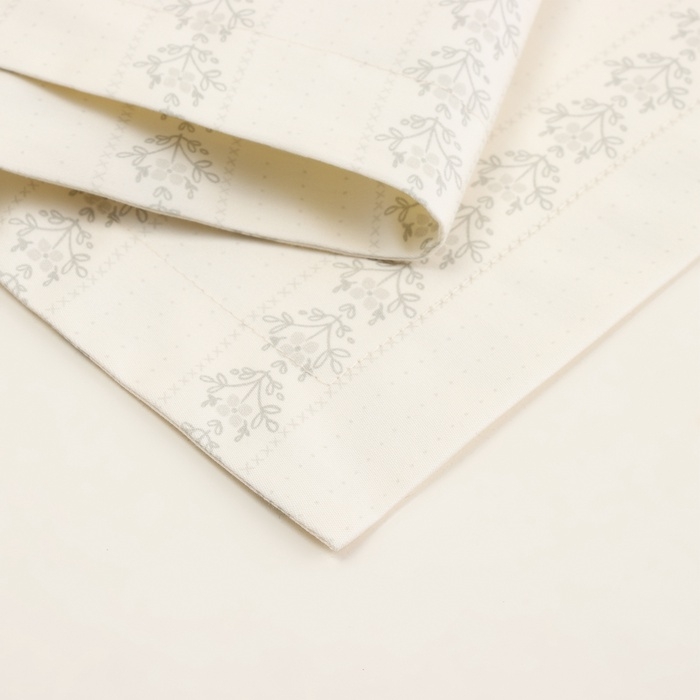 Набор наволочек SL Home Floral pattern 70*70+3 см - 2 шт, сатин, 140 гр/м2, 100% хлопок Набор наволочек SL Home Floral pattern 70*70+3 см - 2 шт, сатин, 140 гр/м2, 100% хлопок