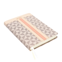 Ежедневник датированный 2025 года A5 168 листов, deVENTE. Expert, интегральная обложка кожзам, карман, перфорация, ляссе, кремовый блок 70 г/м2, серый Ежедневник датированный 2025 года A5 168 листов, deVENTE. Expert, интегральная обложка кожзам, карман, перфорация, ляссе, кремовый блок 70 г/м2, серый